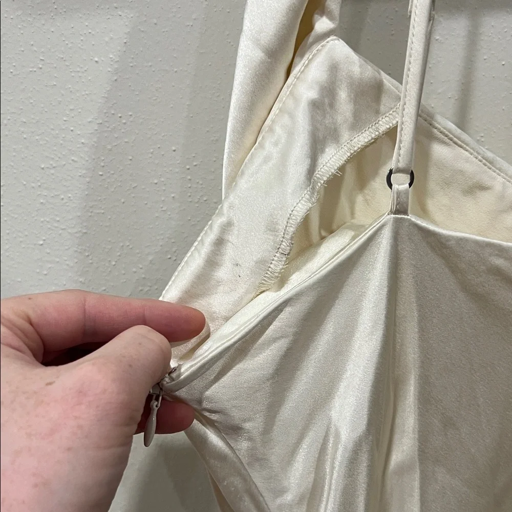 Reformation Cream Maxi Dress - Picture 3 of 3
